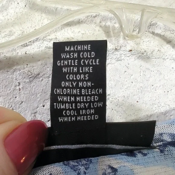 Vintage Y2K Mesh Top - Picture 8 of 8